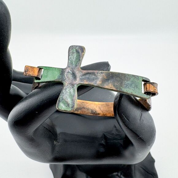 Vintage Cross Copper Bracelet Patina Brutalist Religion Rustic Retro - Picture 2 of 10